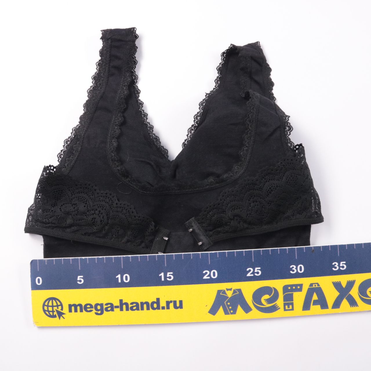 бюстгальтер не указано