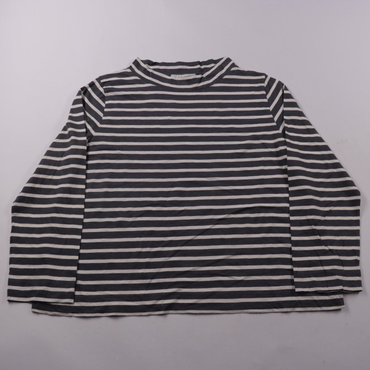 лонгслив Carolyn Donnelly