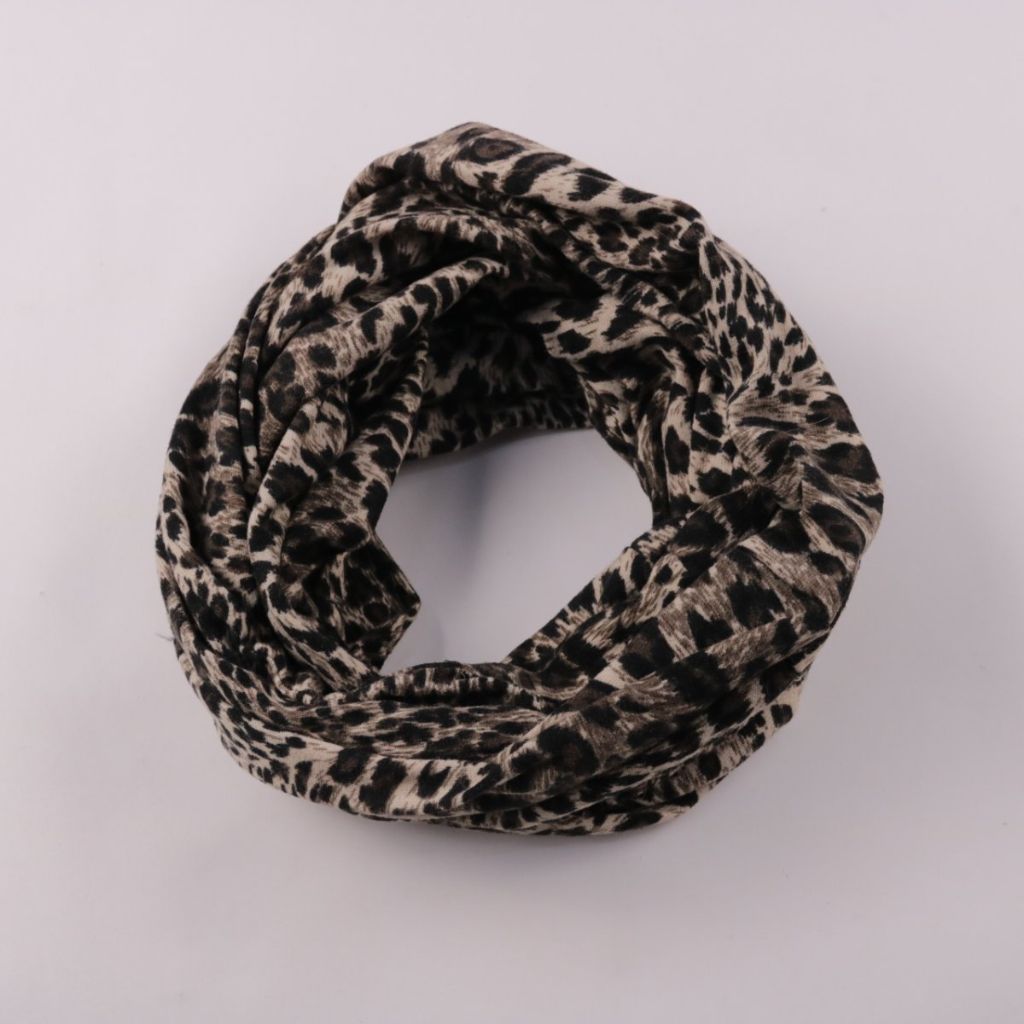 шарф не указано