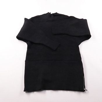 свитер Sonder Studio