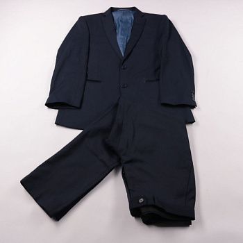 костюм Dressmann