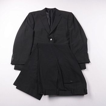 костюм не указано