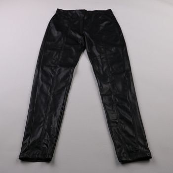 брюки не указано