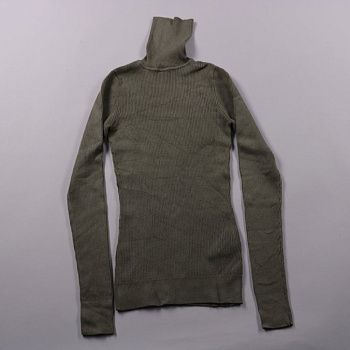 водолазка ESMARA