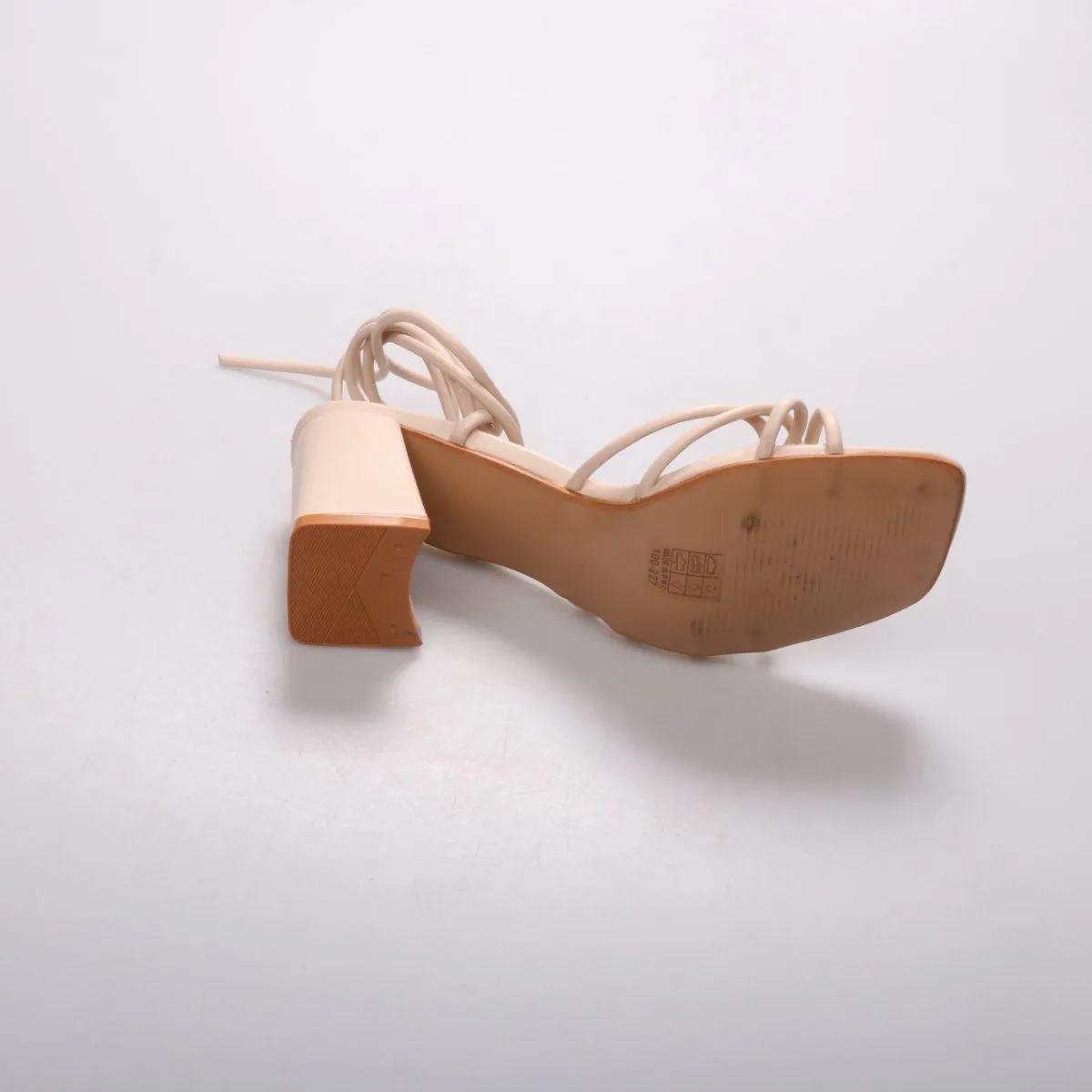 босоножки Bestelle